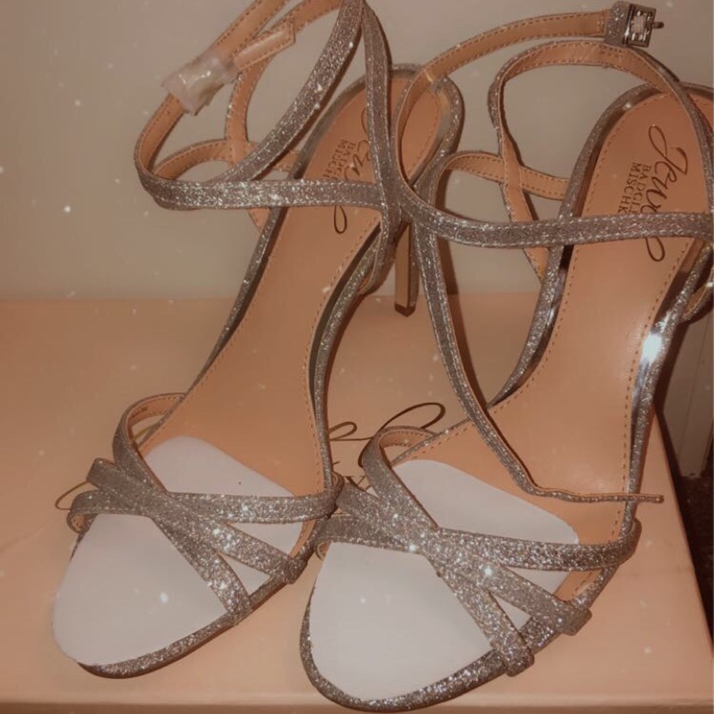 Jewel BADGLEY MISCHKA
